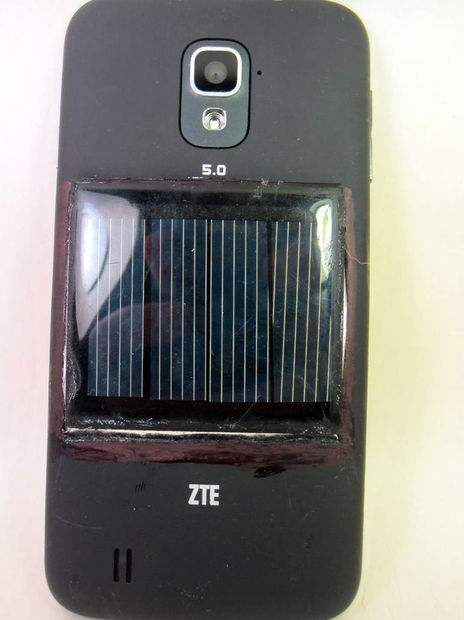 SolarAssist: A Smartphone Modification